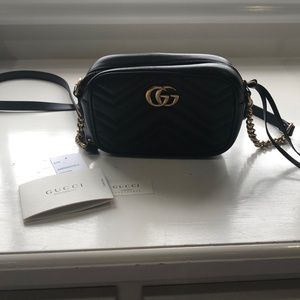 Gucci Matelassé Leather Shoulder Bag